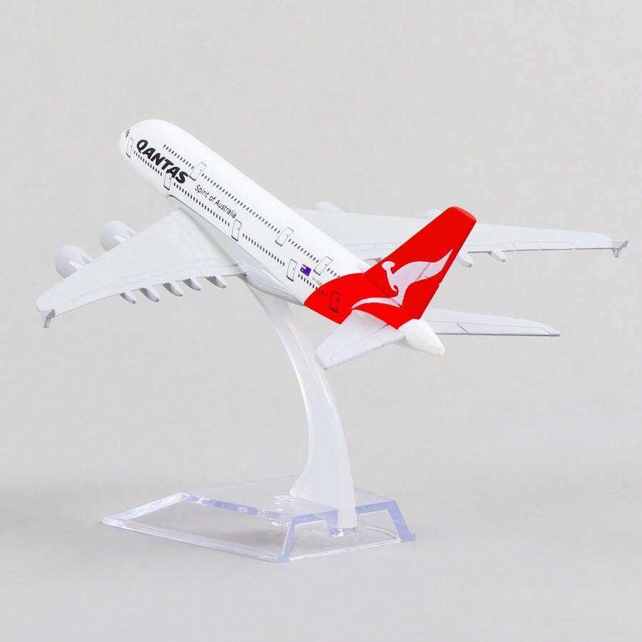 1:400 Scale Qantas Airways A380 Die-Cast Metal Aircraft Model, Perfect Gift For Aviation Lovers - White - View 1