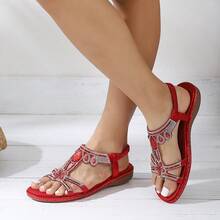 Bohemian Style Versatile Lightweight All-Season Hollowed-Out Rhinestone Plus Size Sandals For Women - Red - View 2