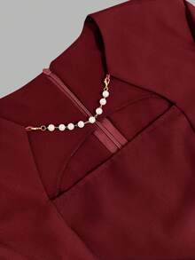 Vestido ajustado de longitud media color borgoña para mujer - Con mangas acampanadas decoradas con perlas + escote cuadrado, adecuado para ocasiones formales, citas, fiestas, vestido de estilo vintage elegante - Burdeos - Ver 7