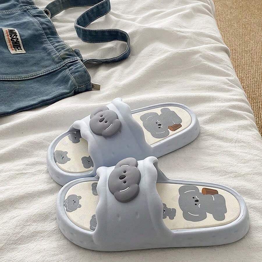 可爱卡通熊休闲绑带EVA拖鞋，舒适厚底百搭夏季家居拖鞋