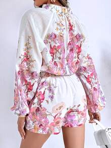 ChicMe Women's 2-Piece Floral Placement Print Set, Stand Collar Lantern Sleeve Top + Elastic Back Waist Belt Shorts, Elegant Daily Party Vacation Outfit - Baby Pink - View 4