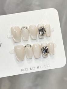 10片手工方形亚克力按压式美甲片，中号，柔和白色，玻璃珠闪亮猫眼，镶嵌大颗水钻，可爱简约又不失个性优雅，适合冬季、秋季、情人节、派对、日常、约会、海滩、热带度假等场合，DIY美甲，适合女性和女孩作为礼物，美甲用品。 - 白色 - 查看 8