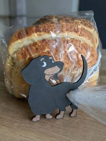 Cute Funny Dachshund Shaped Reusable Sealing Clips - Plastic Multipurpose Bag Clips With Bone Shape Collar, 3D Printed, Reusable Clips, Multicolor (Yellow, Purple, Green, Blue, Pink, Orange, Red, Black), Suitable For Kitchen, Office, Crafts, Pet Food Packaging - Perfect Gift For Dog Lovers, Lightweight And Durable, Office Supplies, Craft Storage, Interesting Design, Sturdy And Reliable, Home Organization