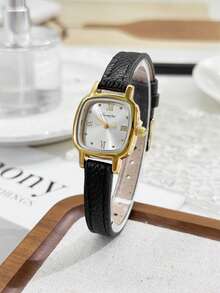 1款复古优雅休闲椭圆形表壳PU皮表带女士手表，精致小巧的表盘镶嵌水钻，适合日常佩戴、生日礼物、派对等场合，是送给自己或朋友的理想礼物，不含表盒。 - 白色 - 查看 4