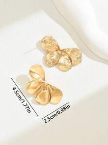 1 Đôi bông tai kiểu cánh hoa ánh kim, kiểu dáng thường ngày đa năng dành cho nữ, thích hợp cho các bữa tiệc và khiêu vũ. - Vàng - Xem 4