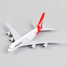 1:400 Scale Qantas Airways A380 Die-Cast Metal Aircraft Model, Perfect Gift For Aviation Lovers - White - View 5