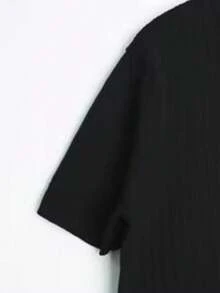 1pc Men's Black Polo Collar Short Sleeve Knit Sweater, Ribbed Texture, Polo Collar Button, Breathable Knit Fabric, Stretchy, Wrinkle-Resistant, Easy Care, Casual Comfortable Short Sleeve Polo Shirt, Suitable For Summer Office, Business Meetings - Black - View 7