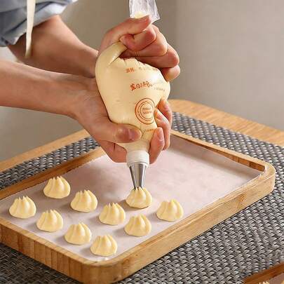 Thickened Disposable Piping Bags, Pastry Piping Bags, Anti-Burst Anti-Slip Cream Piping Bags, Cream Piping Bags. Stainless Steel Piping Nozzle Set. Cake Cream Piping Bags. Baking Tools, Cake And Cookie Decorating Supplies.