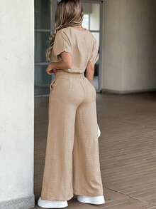 Conjunto de dos piezas para mujer de primavera/verano, conjunto casual simple con parte superior de cuello redondo y manga corta, pantalones de pierna ancha con botones y cremallera delantera de cintura alta con bolsillos, combinación de dos piezas - Caqui - Ver 4