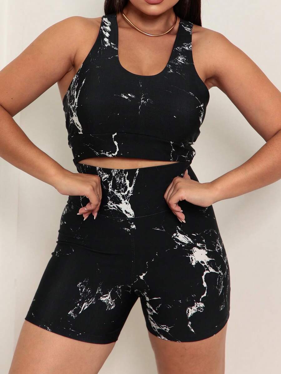 Women's Fitness Set, Super Elastane, High Waist, Sizes , XXL, Wide Strap Top, Mid-Thigh Shorts, Workout, Gym, Stretches Great, Shapes The Body - 黑與白 - 查看 1