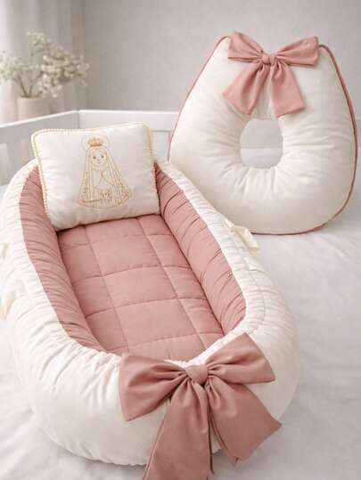 Kit Ninho e Almofada de Amamentar Nossa Senhora | Proteção Divina Bebê Menino Menina | Capa Lavável Antialérgica