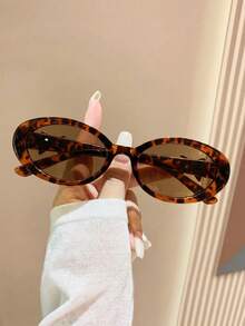 1 Pair Unisex New Oval Small Frame Fashion Glasses, Bohemian Style Bowknot High-End Fashion Eyewear - Leopard Tea - View 2