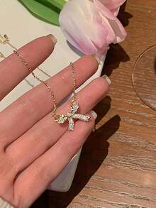 1pc Delicate Minimalist Bow Pendant Necklace For Women - Gold - View 4