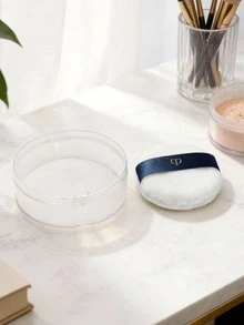 CPB Borla de polvo redonda con cinta de satén, textura de terciopelo blanco, para fijar el maquillaje y lograr un cutis perfecto - Azul y blanco - Ver 4