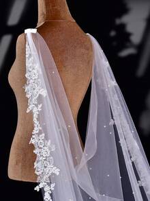 1pc Luxurious Lace Trim Pearl Beaded Wedding Cape, Cathedral Length Detachable Brooch Bridal Cloak, Party, Gala, Banquet, Runway Dress Accessory - A - View 4