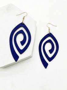 1 Pair Wooden Hollow Cut-Out Pendant Earrings, Plus Size Exaggerated Personalized Earrings - Royal Blue - View 4