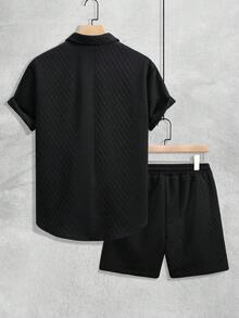 Men's Short-Sleeved Shirt And Jacquard Knit Shorts Set, Crafted In A Relaxed Vacation Style. Perfect For Beach Getaways In Hawaii, Carnivals, And Everyday Wear. An Excellent Gift For Your Boyfriend Or Husband, Offering Comfortable Style. - 黑色 - 查看 4