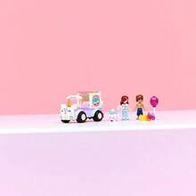 LEGO 儿童积木套装，适合作为送给儿子或女儿的生日或节日礼物 - 42675 - 查看 3
