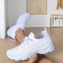 2026 New Style Women's Casual Sports Shoes Solid Color Lace-Up Slip-On Wear-Resistant Eva Insole Women's Tennis Shoes Indoor Exercise Outdoor Hiking Autumn And Winter Women's Shoes - White - View 2
