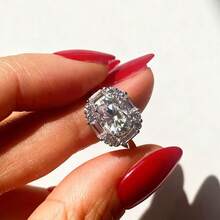 1枚2克拉梨形莫桑石订婚戒指，送给女性的绝佳礼物，周年纪念戒指，可搭配婚纱，派对配饰 - 銀色 - 查看 8