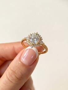 1pc Classic Elegant Circular Flower Ring, Inlaid With Zirconia, Suitable As Engagement Gift Or Holiday Gift, 925 Sterling Silver Jewelry Gift - Flower Shaped Round Diamond Ring - View 4