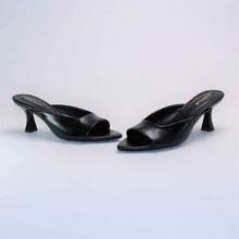 Women's Mule Sandal With Pointed Toe, Leaf Design, Low Heel, V-Shaped Cup, Comfortable, Lightweight, And Soft. - 這種優雅 - 查看 3