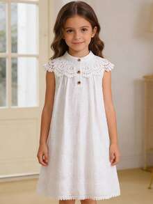 4-7岁女童连衣裙，甜美蕾丝边立领刺绣半开襟A字裙，适合春夏休闲穿着、派对、生日等场合 - 白色 - 查看 3