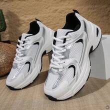 American Retro Contrast Color Running Shoes, Mesh Breathable, Thick Bottom Cushioning, Campus, Street, Daily Wear Template, Running Shoes To Grasp The Relaxation Feeling, 5cm High Casual Shoes - 黑色 - 查看 1