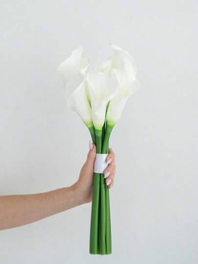1支仿真马蹄莲，适用于新娘捧花，触感逼真，可DIY制作新娘捧花、婚礼仪式走道花饰等。