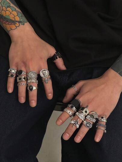 24件套哥特朋克复古做旧恶魔眼骷髅镂空心形滴油吊坠金属叠戴戒指套装，嘻哈摇滚风，休闲简约风，街头潮流风，个性化男女通用戒指礼物