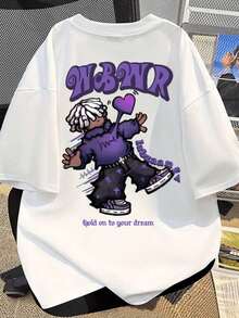 Men's White T-Shirt, Creative Urban Style With Illustrated Character Print In Motion And Modern Typography. Vibrant Look Representing Freedom, Energy, And Personal Expression. 100% Cotton T-Shirt With A Soft Touch, Extreme Comfort, And Excellent Breathability For Everyday Wear. Versatile Piece For Relaxed Looks, Young Street Fashion, And Casual Style. T-Shirt With Authentic Design, Premium Finish, Reinforced Seams, Comfortable Fit, And Striking Style For Men Who Like Stylish Looks. - 白色 - 查看 1