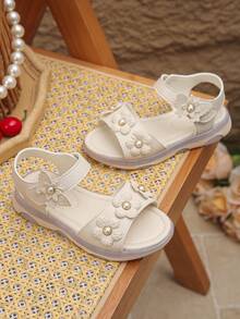 1 Pair Summer Girls Sandals, Run Small By 1 Size, Princess Peep Toe Soft Bottom Floral Hook And Loop Cute Pearl Daily Outdoor School Comfortable Flat Sandals - White - View 4