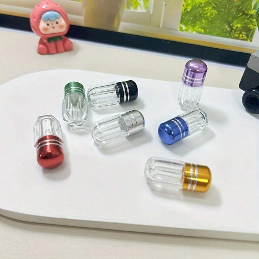 15个金属盖旅行胶囊，塑料容器，适合存放个人药品和小物件 - 简约时尚设计，便携小巧，简约美学 - 彩色 - 查看 1