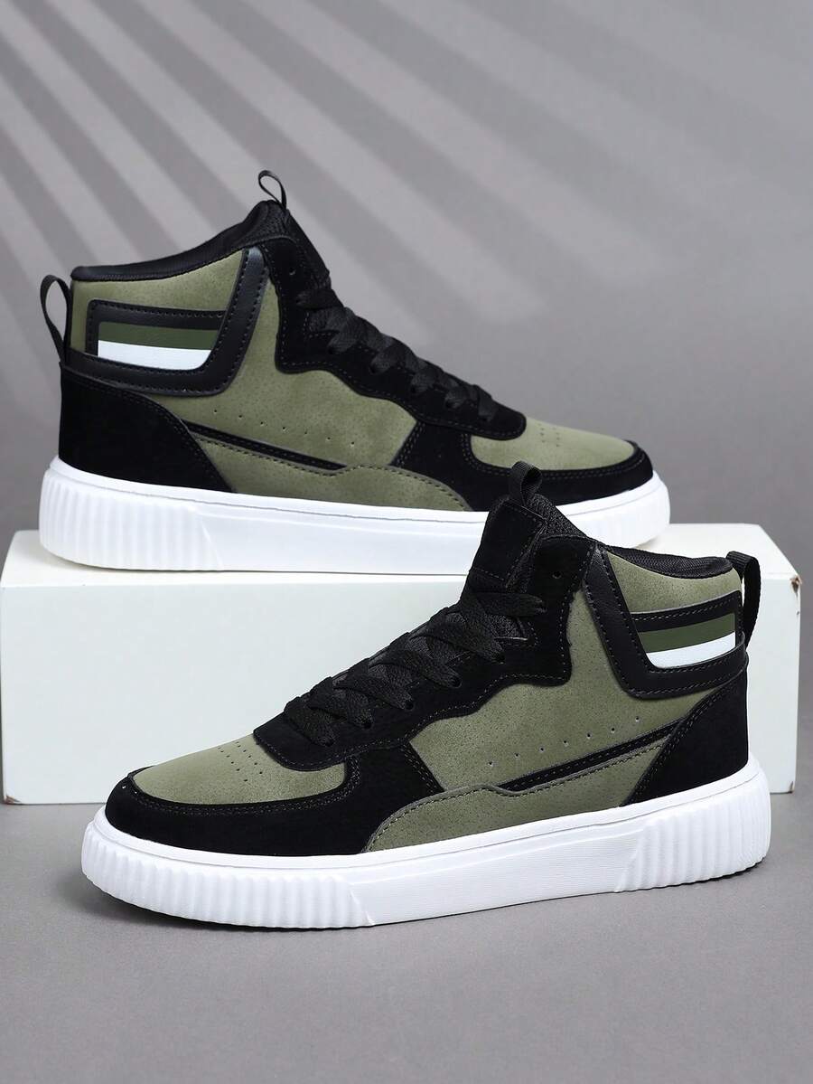 2026 Men's New Casual Shoes, Retro Classic High-Top Sneakers, Leather Lace-Up Casual Shoes, Thick Sole Elevator Shoes, Soft & Comfortable Breathable Lightweight Soles, Fashionable & Versatile For Daily Commute - Green - View 1