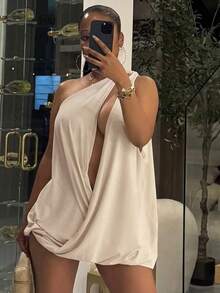 Ladies' Fashion Yoga Sports Style Queen's Temperament Solid Color Fashion Temperament Hollow Out Sexy Big Swing Collar Sleeveless Top - 杏色 - 查看 2