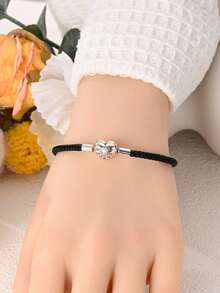 1 对原装 925 纯银手链，这款精致的 925 纯银心形扣黑色编织手链，可提升您的日常时尚感。 - 銀色 - 查看 3