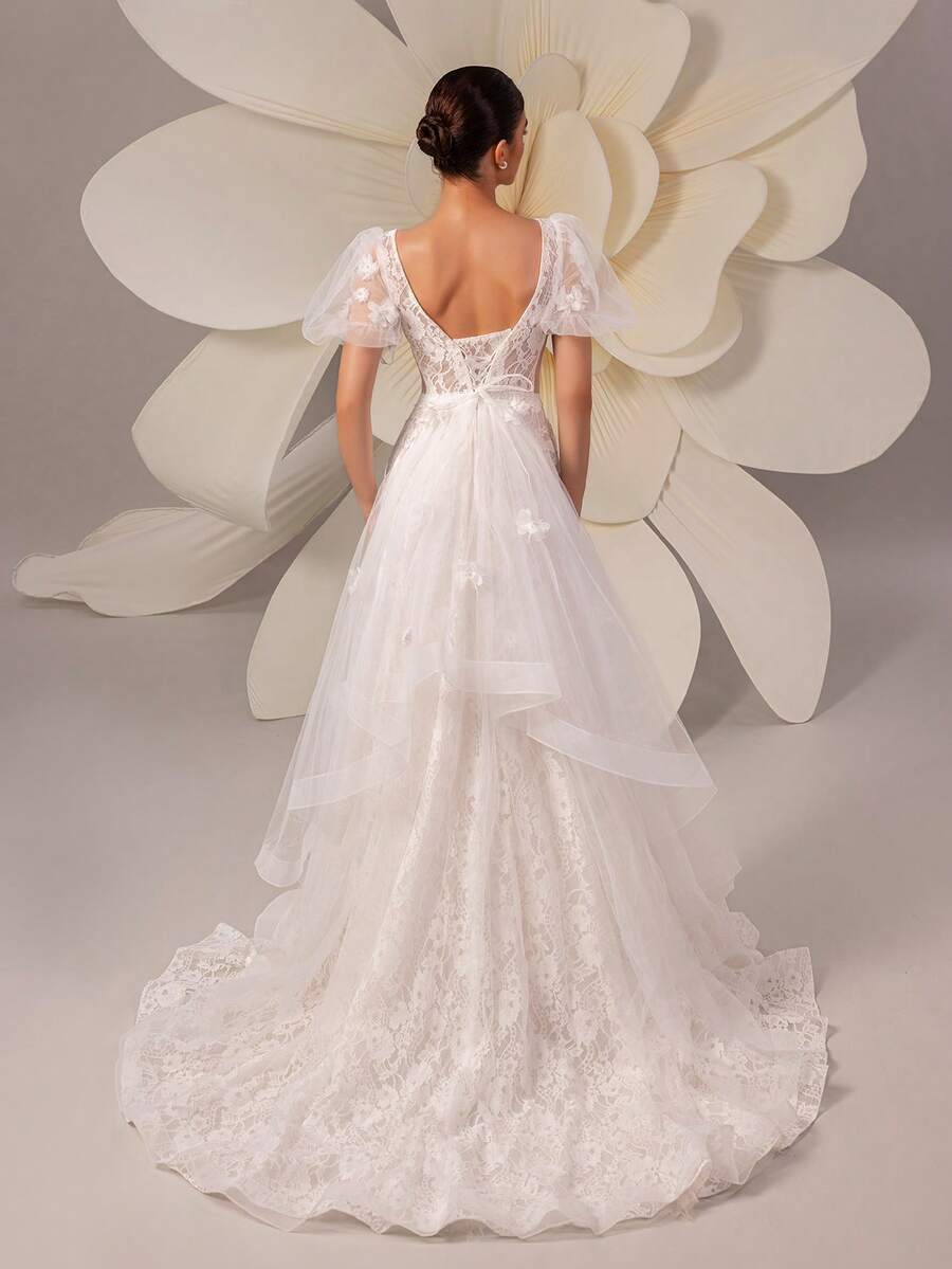 Long White Wedding Dress With Deep V-Neck And Romantic Lace, Suitable For Parties - Beige - View 1