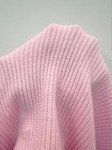 女士粉色春夏轻薄针织开衫，短袖，圆领，纽扣细节，短款设计，适合度假、海滩穿着，也适合健身穿着。 - 粉色 - 查看 11