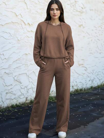 Conjunto Deportivo Moderno Sudadera Ajustada Holgado Comodidad Total Caída Suave Silueta Definida Mujer Casual Moda Femenina Vestir Popular