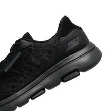 Skechers 男士休闲鞋，舒适步行鞋，斯凯奇 GO WALK 5 男士系带舒适步行运动鞋，户外运动及日常休闲鞋 216012-BKCC - 黑色/炭灰色 - 查看 8