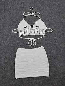 Yuwenier 性感V领串珠镂空露背吊带背心和紧身迷你裙两件套，女士夏季海滩度假装 - 白色 - 查看 5