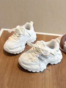 Botas para niñas, nueva versión de invierno, para niños de talla media y grande, botas de punta redonda plana, botas de motocicleta, botas de cuero hasta la rodilla con cordones - Beis - Ver 2