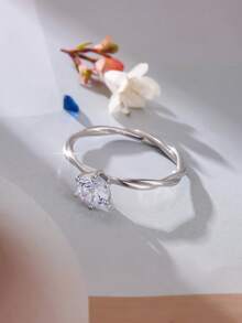 1枚女士优雅简约百搭精致经典六爪圆形合成立方氧化锆订婚戒指，适合婚礼、订婚，是情人节求婚的完美理想礼物 - 銀色 - 查看 2