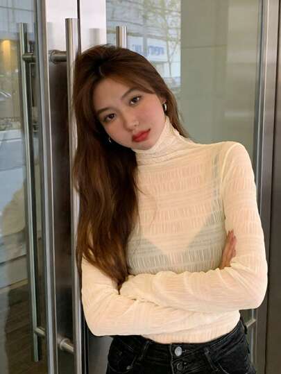 Áo nữ tay dài cổ ren màu trơn, kiểu dáng thường ngày, đa năng, thích hợp mặc hàng ngày.