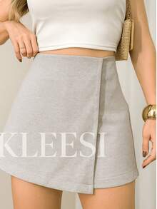 Basic Tailored Short Skirt With Invisible Side Zipper, Inspired By The Zr Fashion Blogger Brand. - Light Grey - View 2