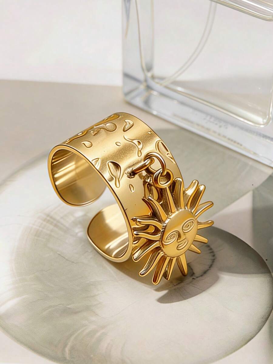 1 buah Cincin Baja Titanium dengan Desain Geometris Sunburst yang Modis, Cocok untuk Pemakaian Sehari-hari untuk Pria dan Wanita - Emas - View 1