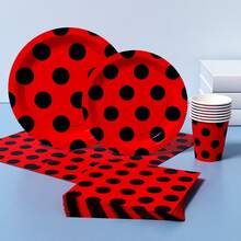 红黑波点一次性餐盘、餐巾纸、杯子套装，可供8位客人使用，一次性纸盘，派对用品，适用于生日、婚礼、主题派对、家庭野餐 - 彩色 - 查看 3