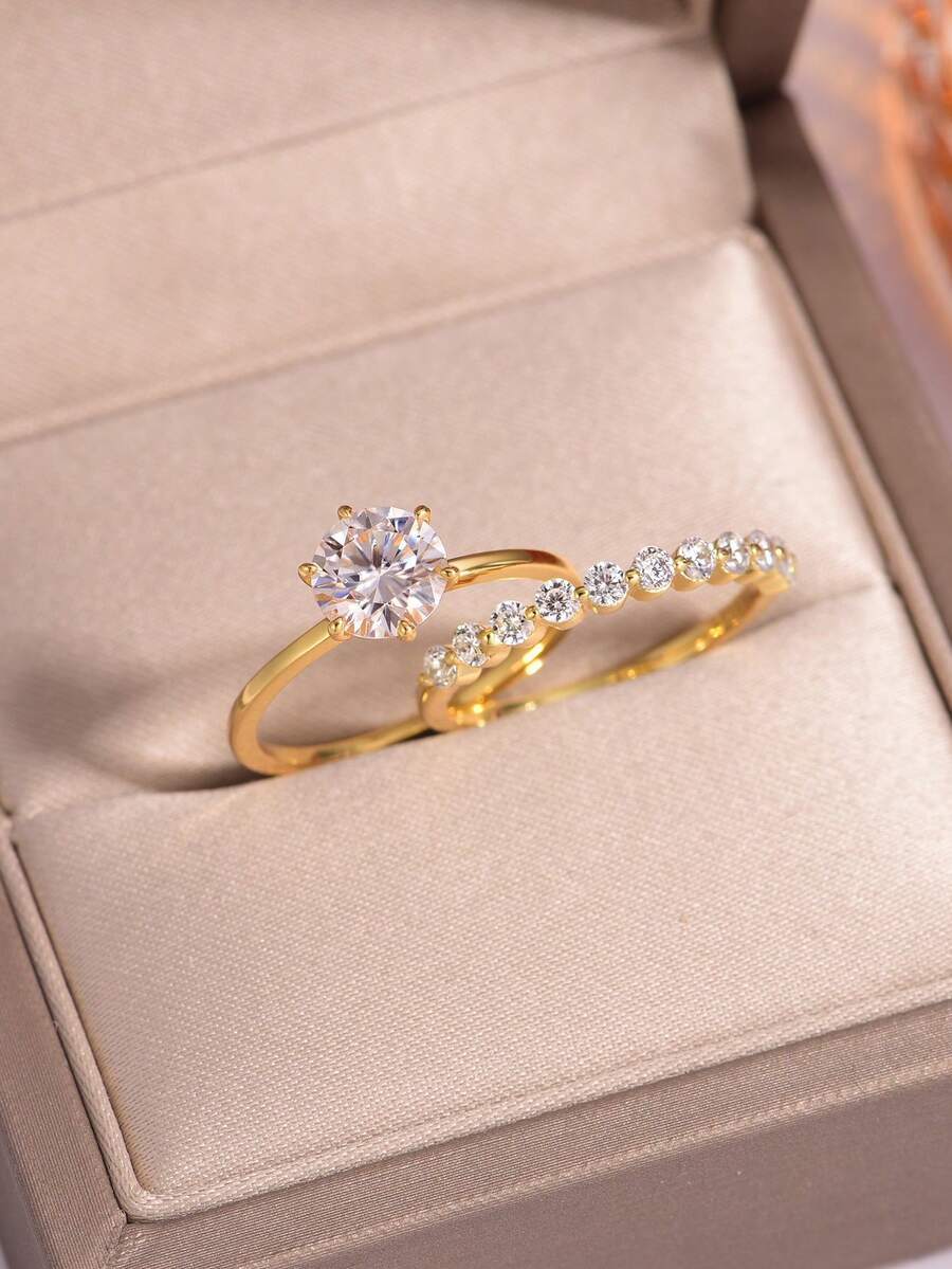 Set de 2 anillos apilables elegantes y de moda de plata de ley 925 con circonita cúbica incrustada, adecuados para compromiso, boda, uso diario, joyería - Amarillo Oro - Ver 1