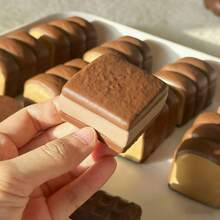 巧克力仿真食物/逼真巧克力/慢回弹/玩具面包/挤压玩具/减压玩具 - 超柔软橡皮泥质地/随时缓解压力/硅胶玩具/史迪奇玩具 旅行玩具 课堂玩具 迷你小玩意 洗澡玩具 圣诞文具 减压球，生日礼物，圣诞礼物，复活节礼物，平安夜礼物，完美礼物，玩具，游戏 - 彩色 - 查看 15