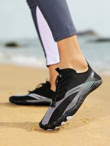 女士水上运动鞋，赤足速干沙滩游泳鞋，适合户外水上运动、健身房瑜伽训练，多功能平头鞋，适合徒步、跳绳、跑步 - 黑色 - 查看 8